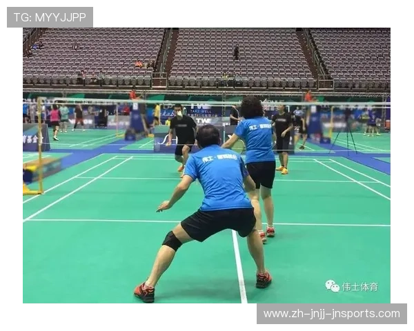 羽毛球如何开球 羽毛球如何开球